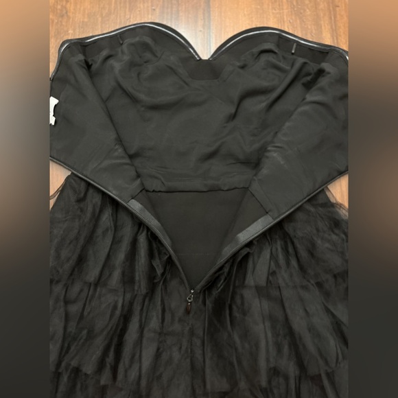 Likely Glynn Mini Dress Size 4 Black Tulle Ruffle Strapless Revolve Chic Party - Picture 10 of 15